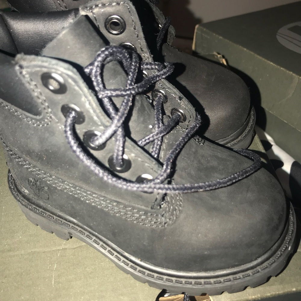 Timberlands - Picture 3 of 3